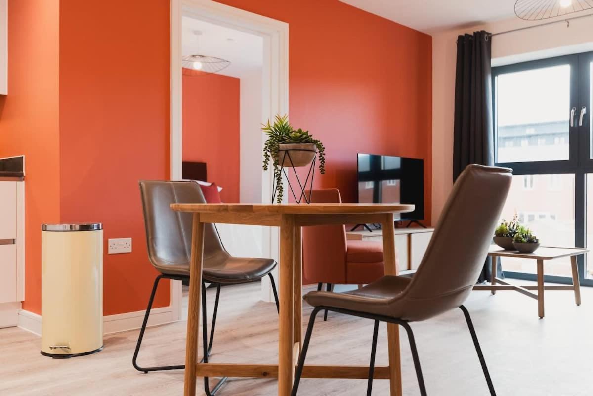 Stayzeni, Hardwick House Derby 2 Bed Apartment エクステリア 写真
