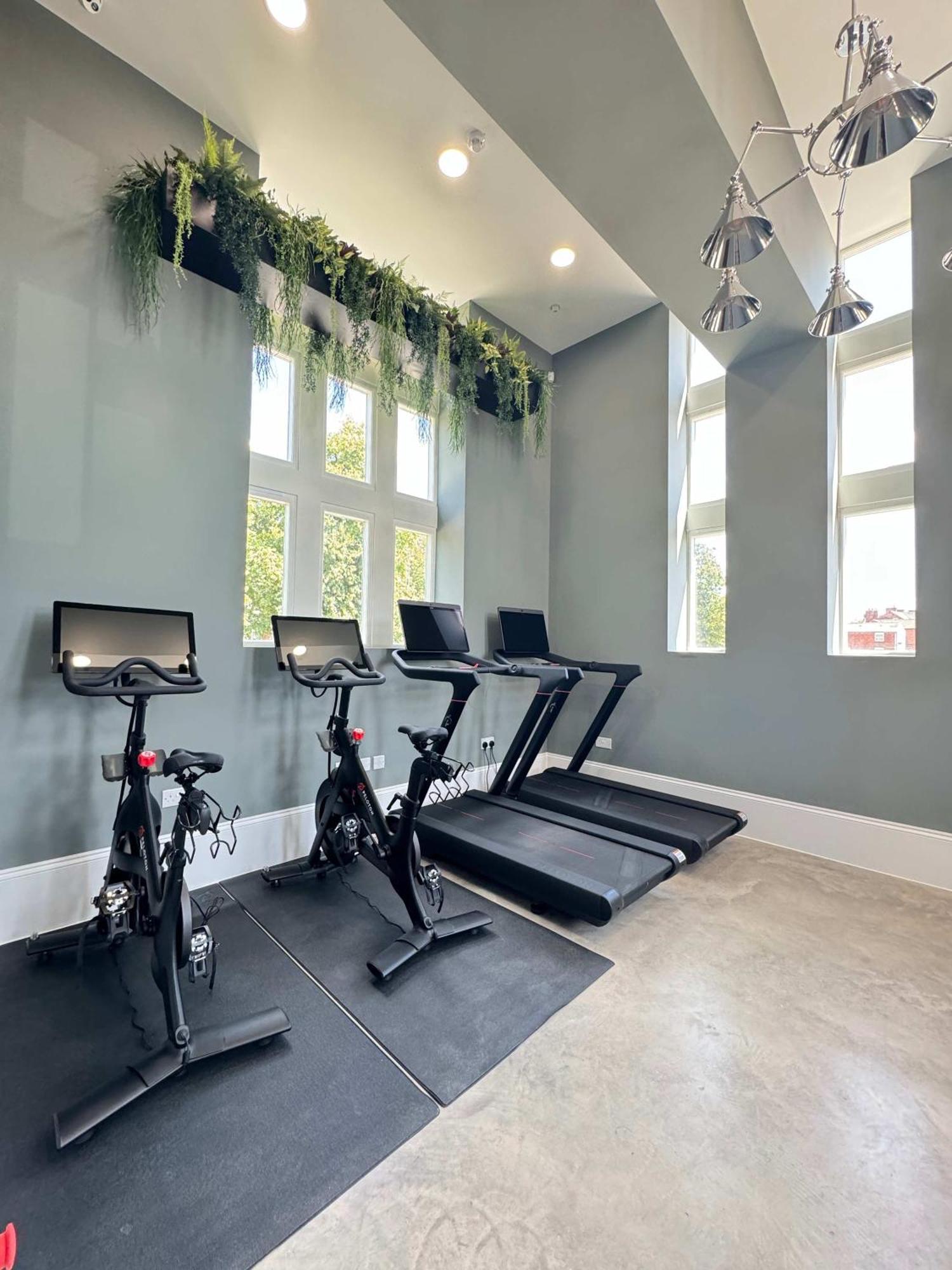 Stayzeni, Hardwick House Derby 2 Bed Apartment エクステリア 写真